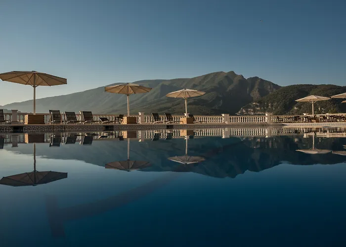 Ξενοδοχείο Terradets 3*